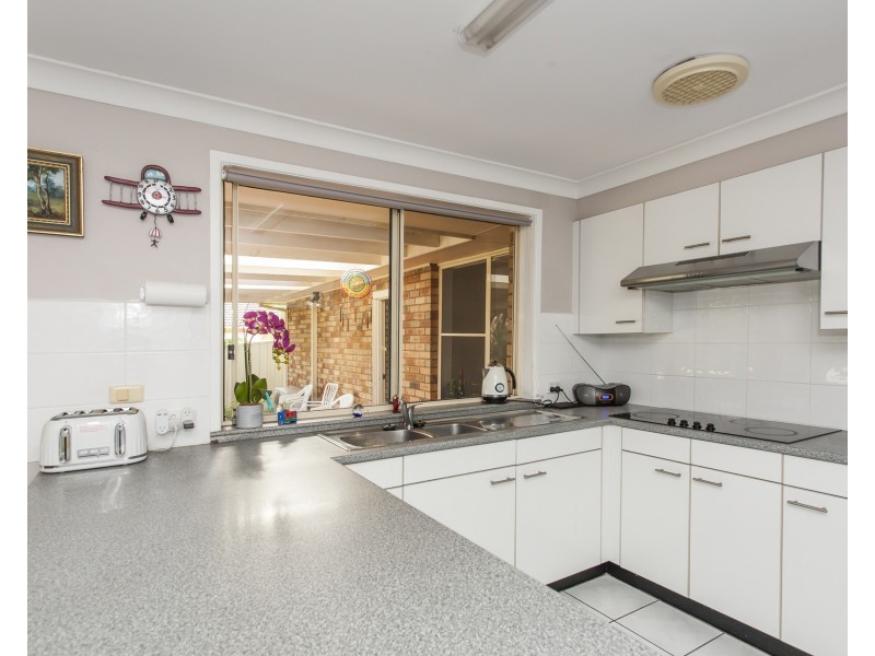 15 Holwell Circuit, Raymond Terrace NSW 2324