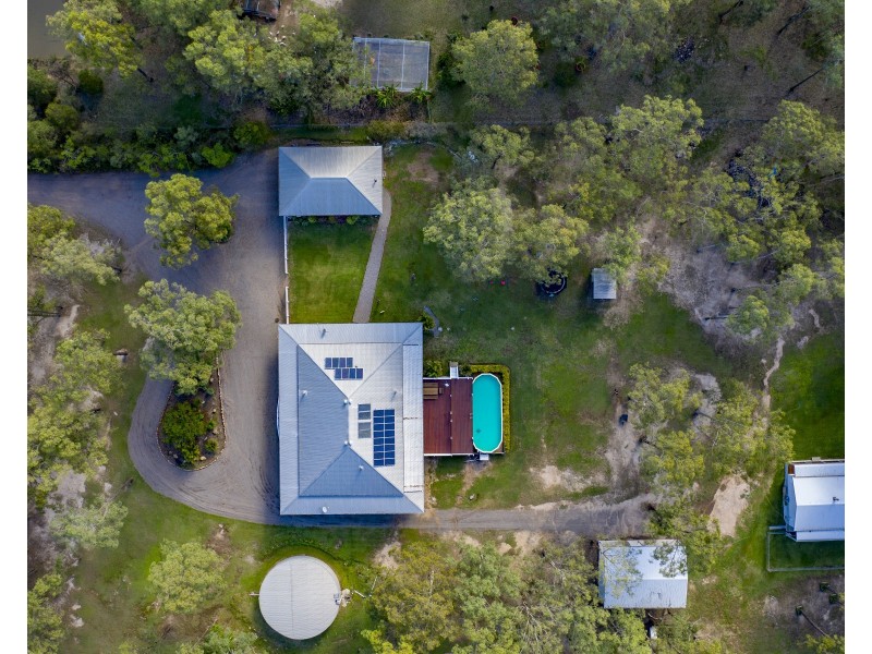 9 Giles Road, Seaham NSW 2324
