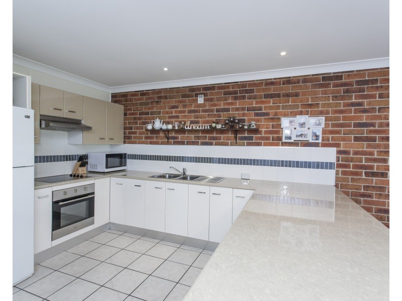 18 Eskdale Drive, Raymond Terrace NSW 2324