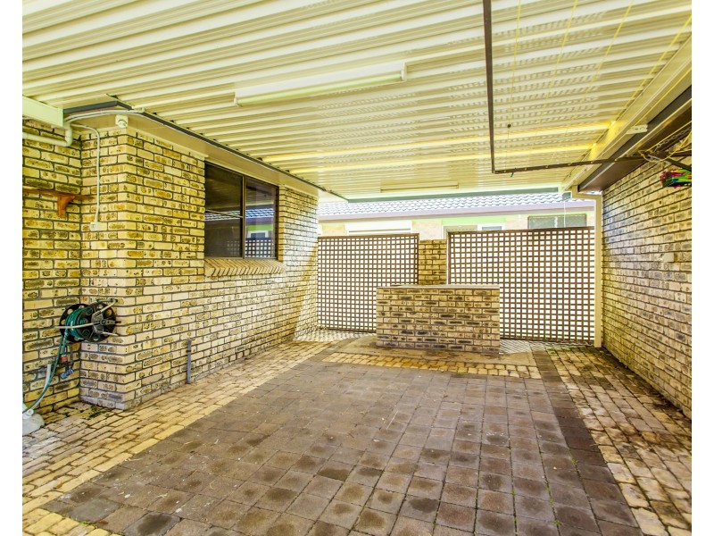 11 Greenslopes Drive, Raymond Terrace NSW 2324