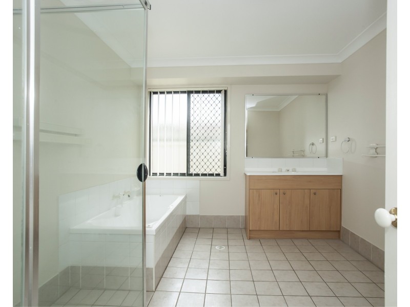 76 Lemonwood Circuit, Thornton NSW 2322