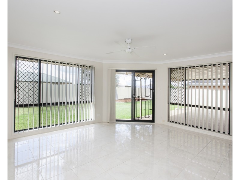 76 Lemonwood Circuit, Thornton NSW 2322