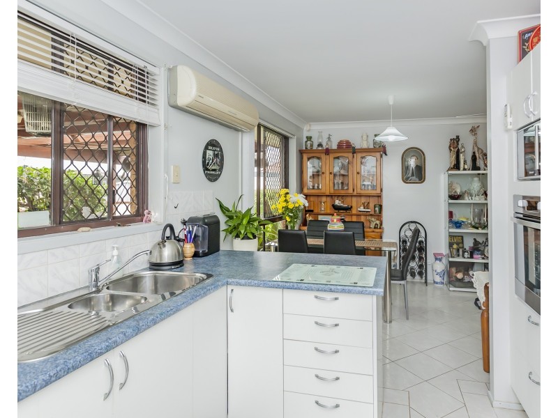 17 Jessica Close, Raymond Terrace NSW 2324