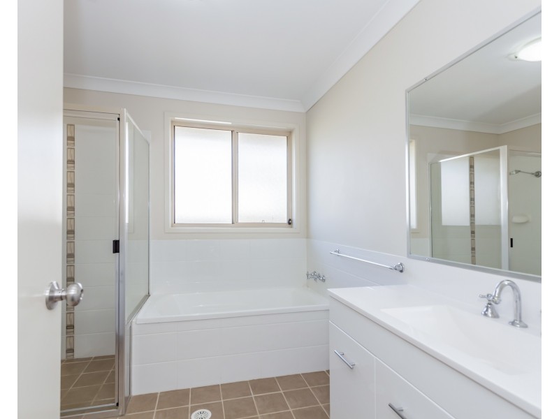 22 Fonda Avenue, Rutherford NSW 2320