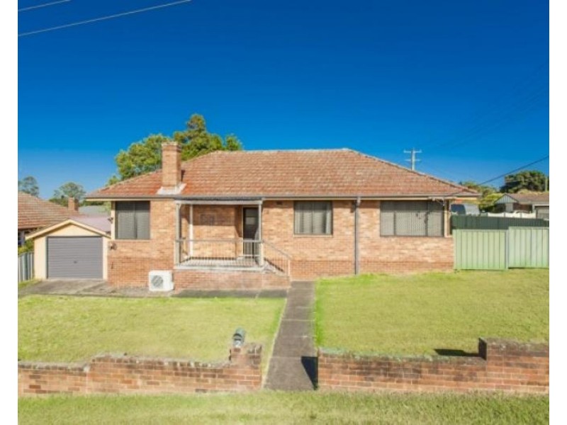 2 ORANA STREET, Raymond Terrace NSW 2324