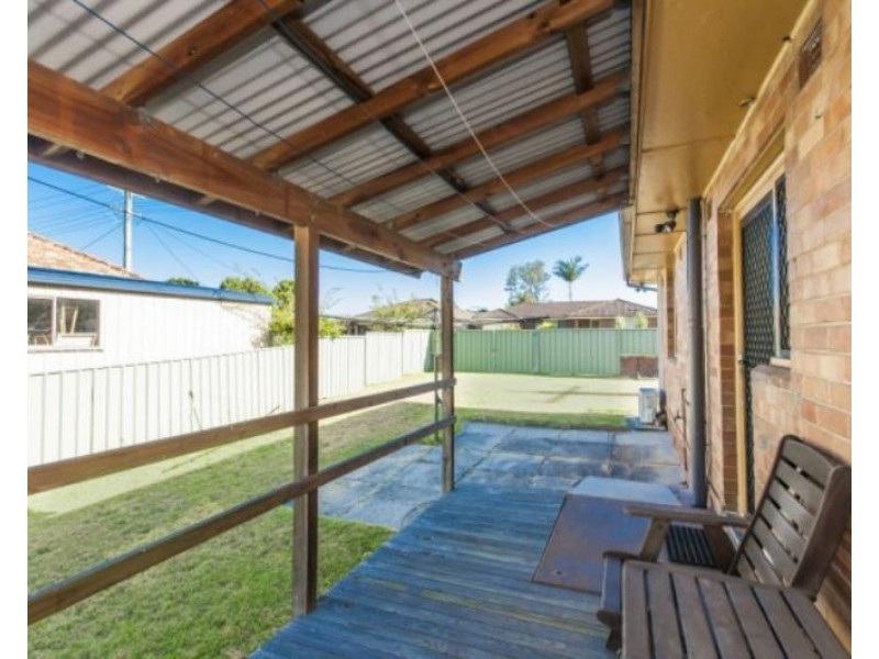 2 ORANA STREET, Raymond Terrace NSW 2324