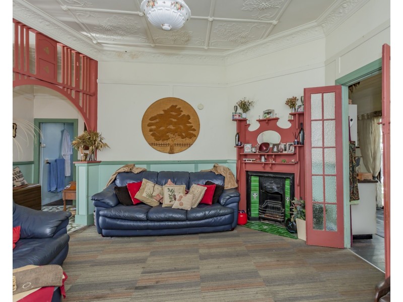 43 Clyde Street, Stockton NSW 2295