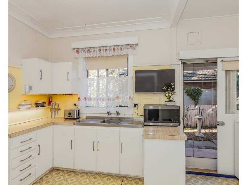19 Kinross Street, Raymond Terrace NSW 2324
