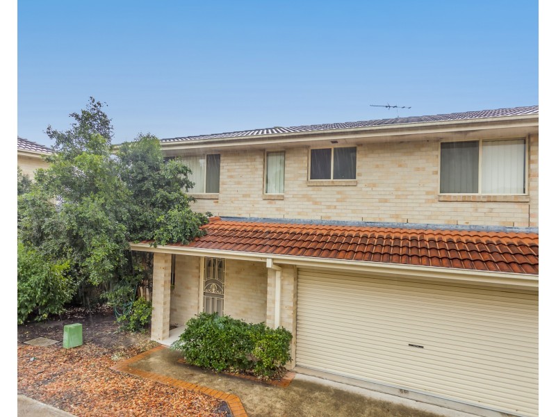 2/25 Oak Circuit, Raymond Terrace NSW 2324