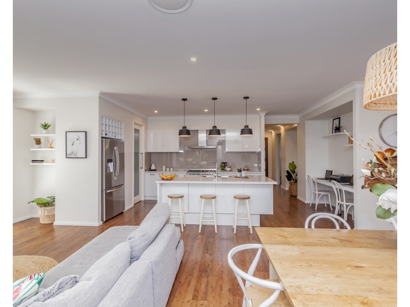 51 Norfolk Street, Fern Bay NSW 2295