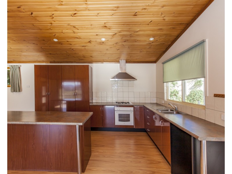 16 Still Street, Seaham NSW 2324