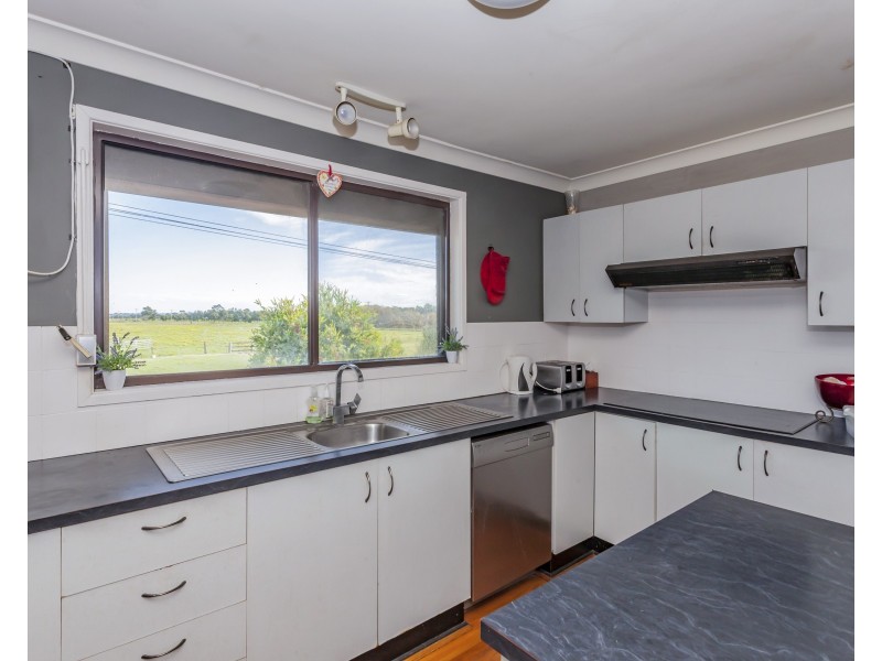 134 Edithville Road, Millers Forest NSW 2324