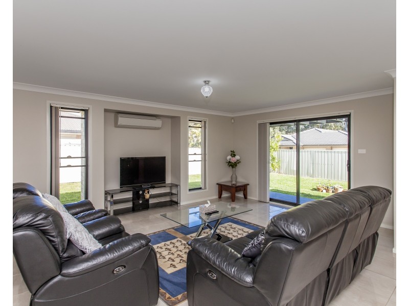 181 Benjamin Lee Drive, Raymond Terrace NSW 2324