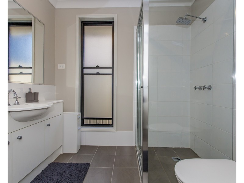 181 Benjamin Lee Drive, Raymond Terrace NSW 2324