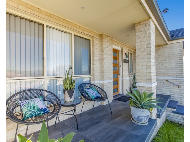 13 Tristania Court, Thornton NSW 2322