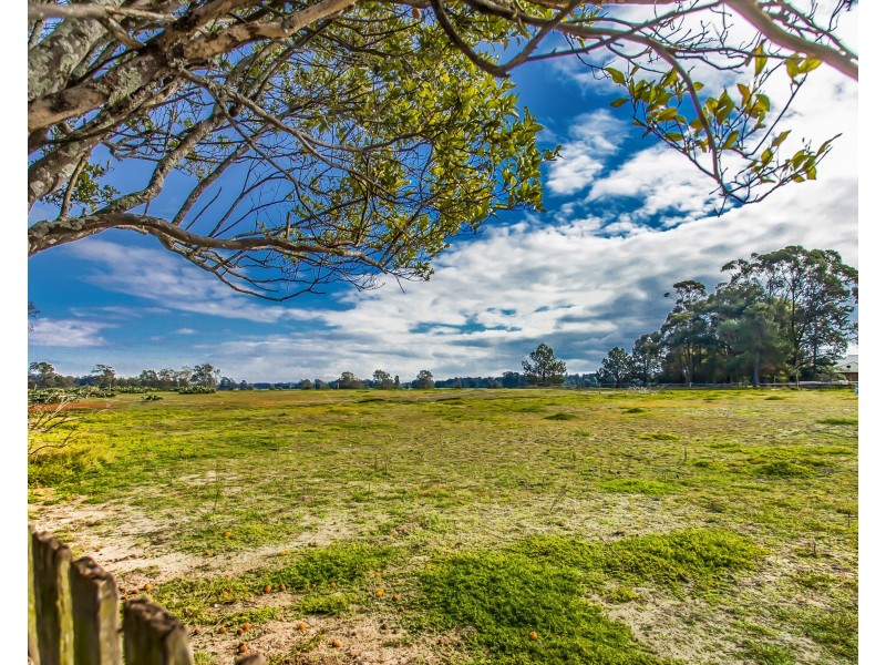 31 Elkin Avenue, Heatherbrae NSW 2324