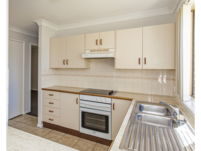 46 Cederwood Crescent, Raymond Terrace NSW 2324