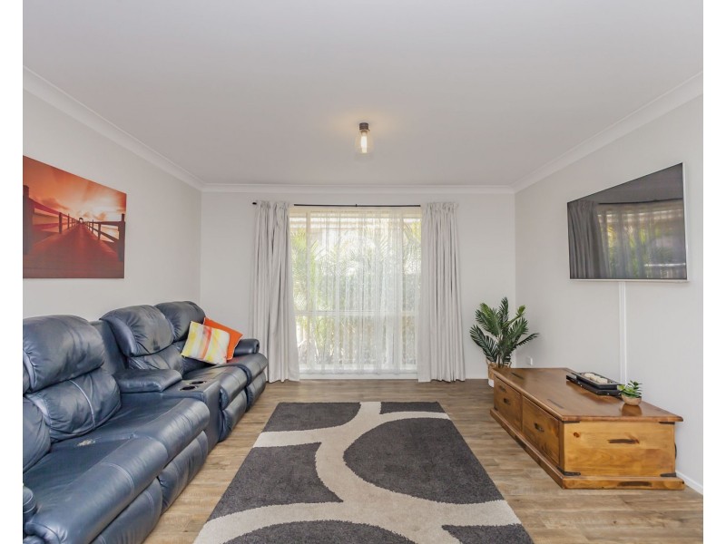 6 Leigh Place, Raymond Terrace NSW 2324