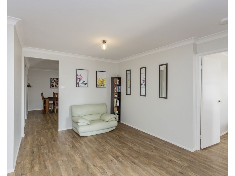 6 Leigh Place, Raymond Terrace NSW 2324