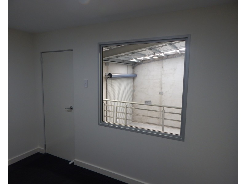2/5 Frost Drive, Mayfield West NSW 2304