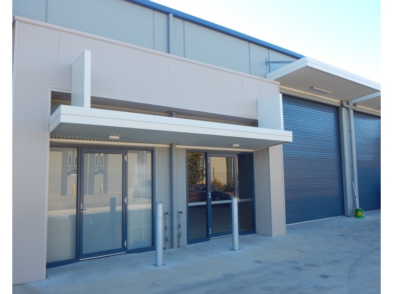 8/5 Frost Drive, Mayfield West NSW 2304