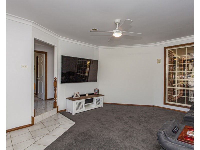 7 Hollydeen Avenue, Raymond Terrace NSW 2324