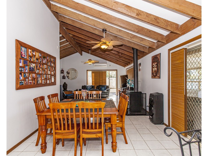 7 Hollydeen Avenue, Raymond Terrace NSW 2324