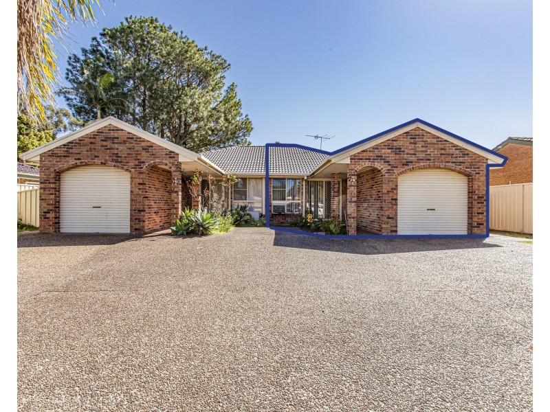 2/42 Benjamin Lee Drive, Raymond Terrace NSW 2324