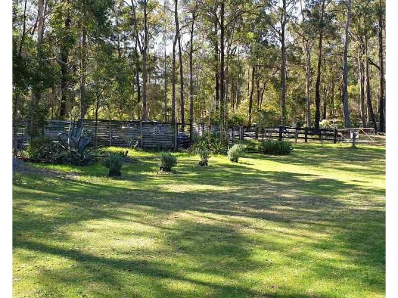 1319 Booral Road, Girvan NSW 2425