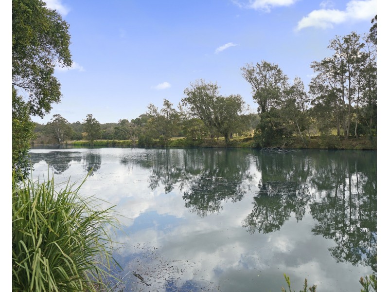 11 Waterview Road, Clarence Town NSW 2321