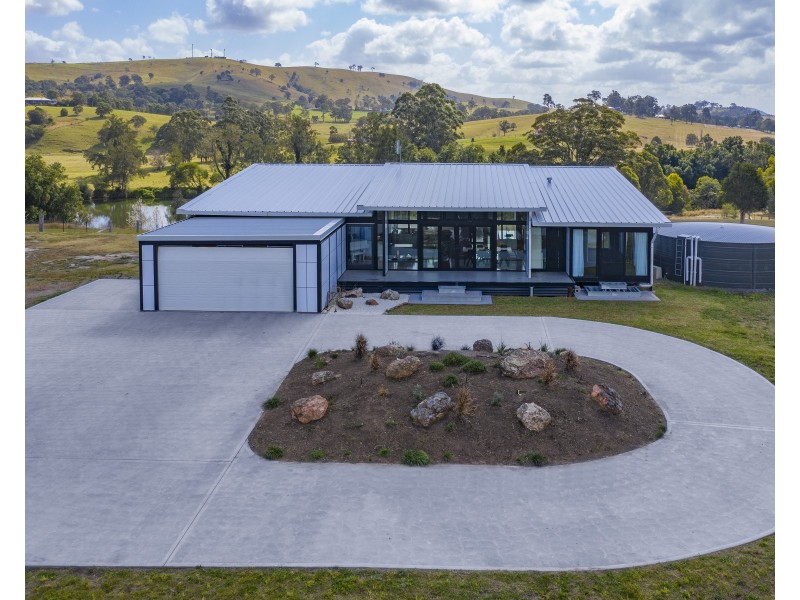 11 Waterview Road, Clarence Town NSW 2321