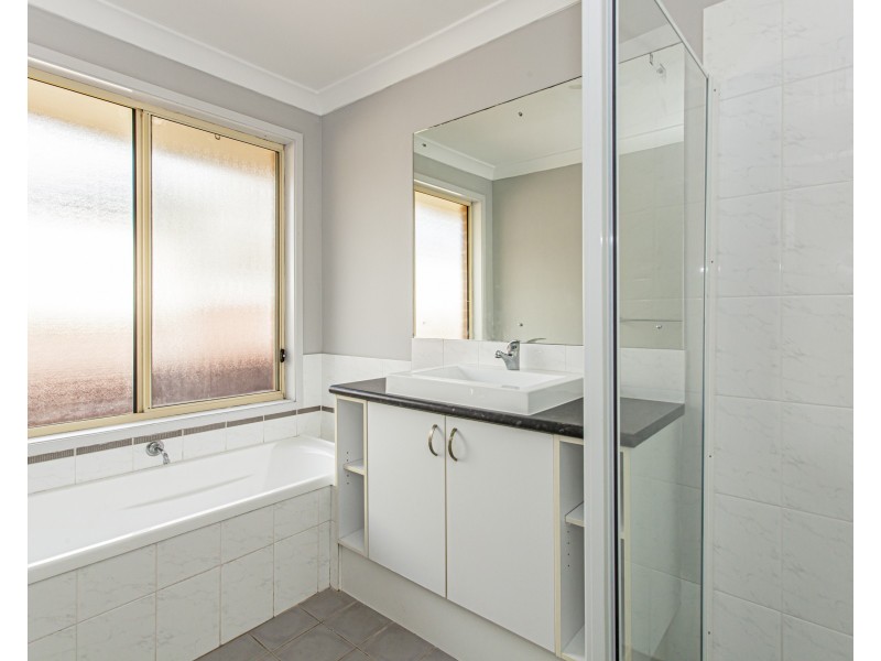 9 Centenary Close, Bolwarra Heights NSW 2320