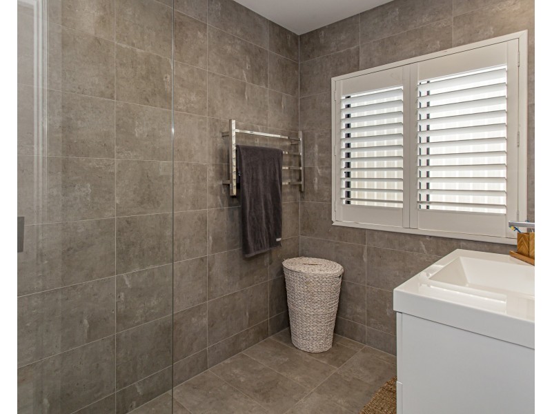 2 Drayton Crescent, Thornton NSW 2322