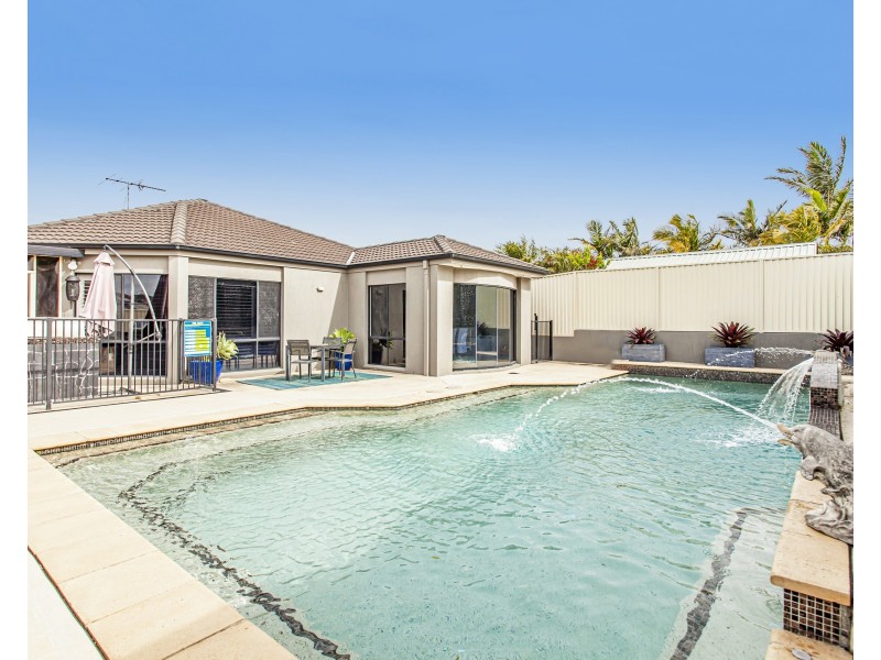 2 Drayton Crescent, Thornton NSW 2322