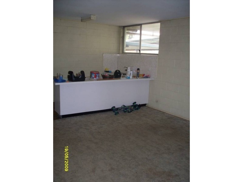 1/13 Meredith Crescent, Raymond Terrace NSW 2324