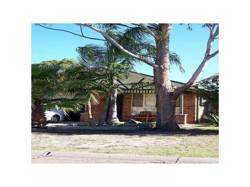 1/18 Eskdale Drive, Raymond Terrace NSW 2324