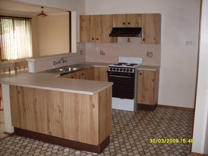 4 Hillside Close, Raymond Terrace NSW 2324