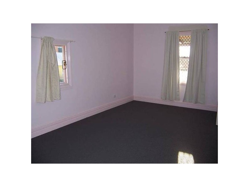 2/17 King Street, Raymond Terrace NSW 2324