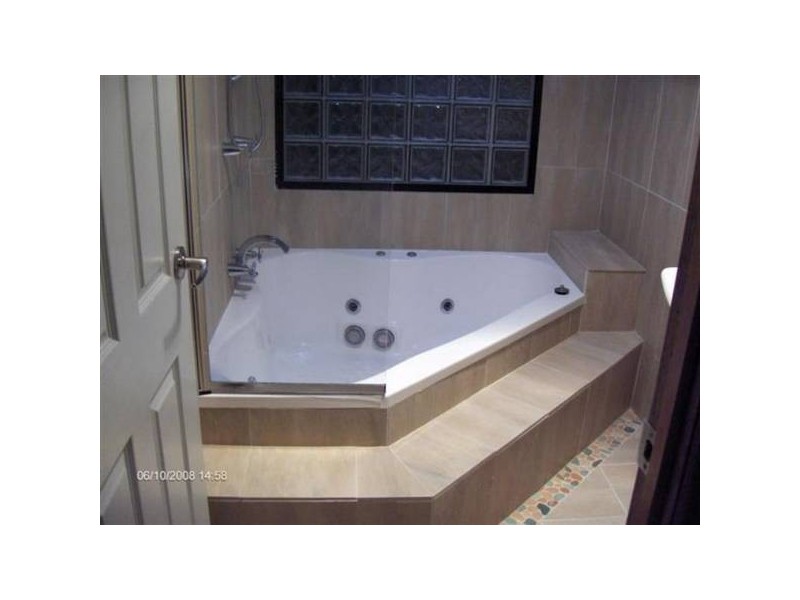 1 The Tce, Raymond Terrace NSW 2324