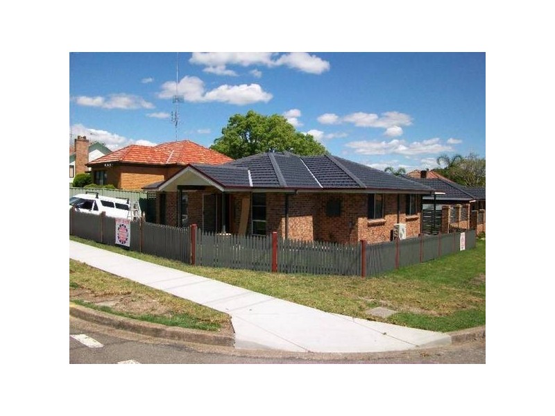 1/86 Irrawang Street, Raymond Terrace NSW 2324