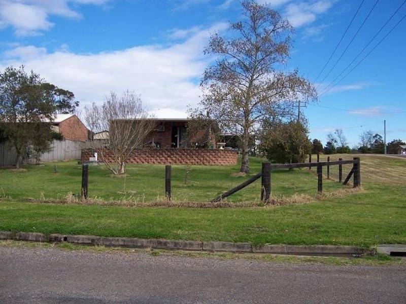 59 Russell Street, Clarence Town NSW 2321