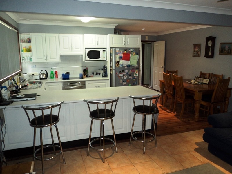 9 Chifley Drive, Raymond Terrace NSW 2324