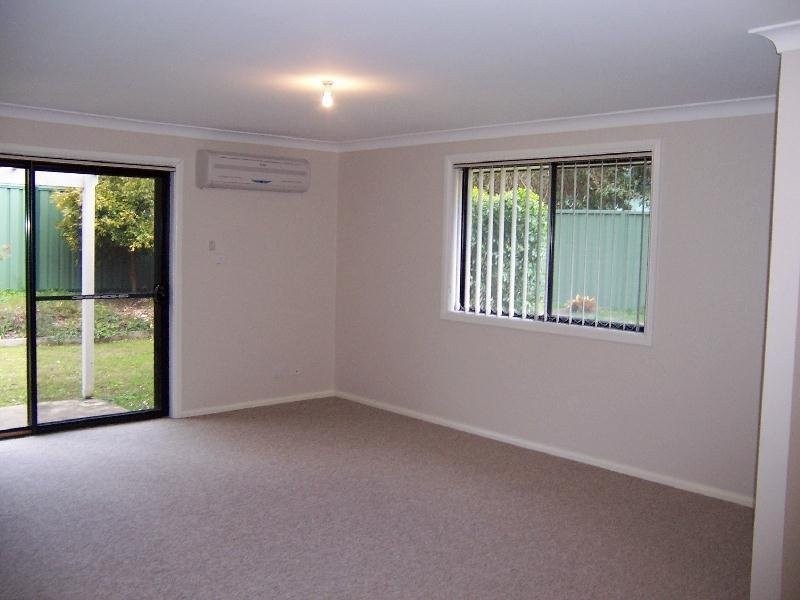 2/12 OAKS Cct, Raymond Terrace NSW 2324
