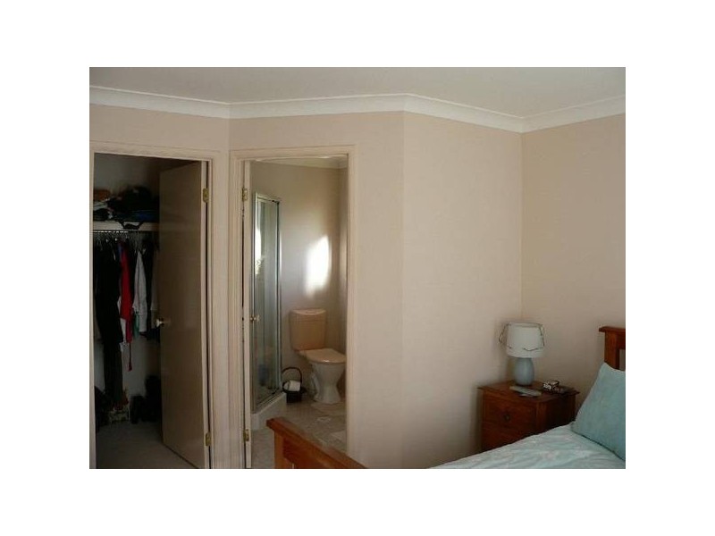 1 Mountain View Close, Seaham NSW 2324