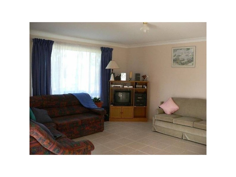 1 Mountain View Close, Seaham NSW 2324