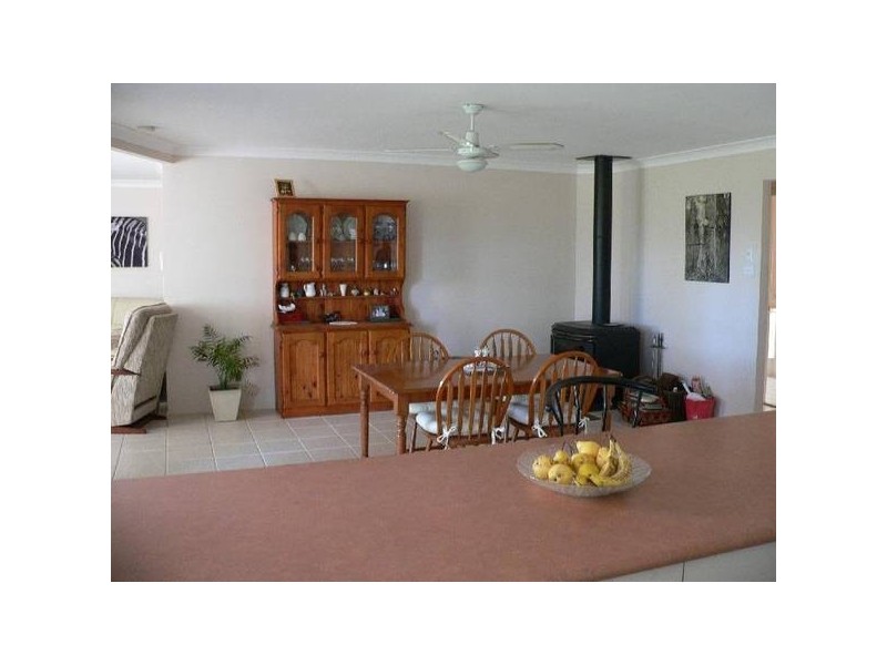 1 Mountain View Close, Seaham NSW 2324