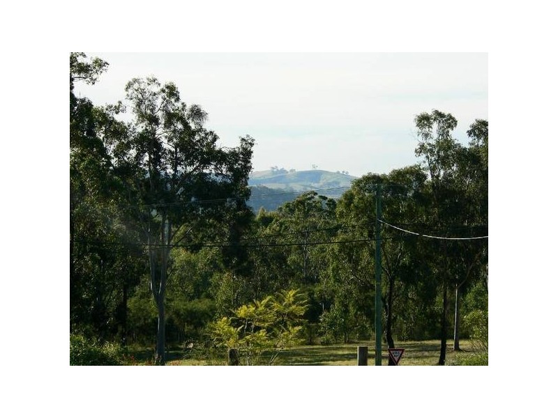 1 Mountain View Close, Seaham NSW 2324