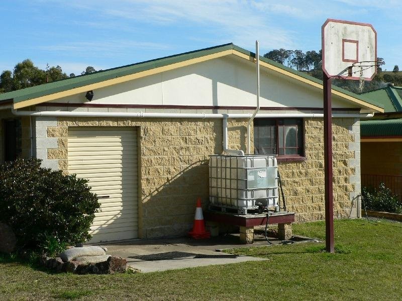 256 Wallarobba Road, Wallarobba NSW 2420