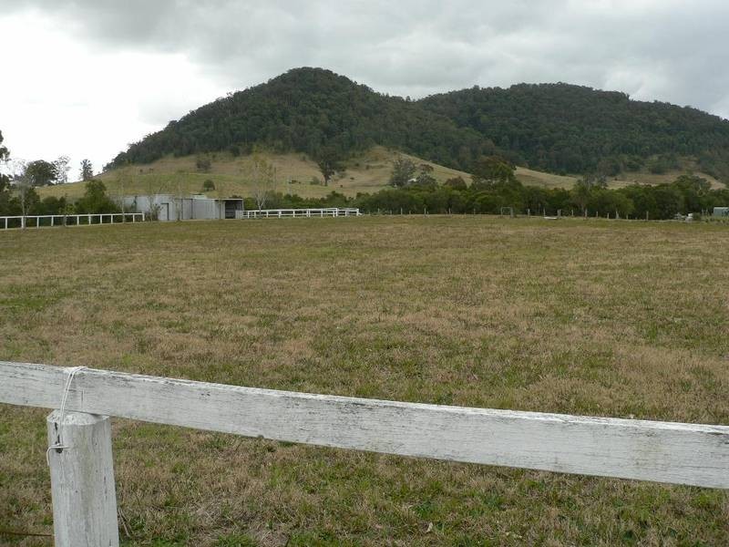 571 GLEN MARTIN ROAD, Glen Martin NSW 2321