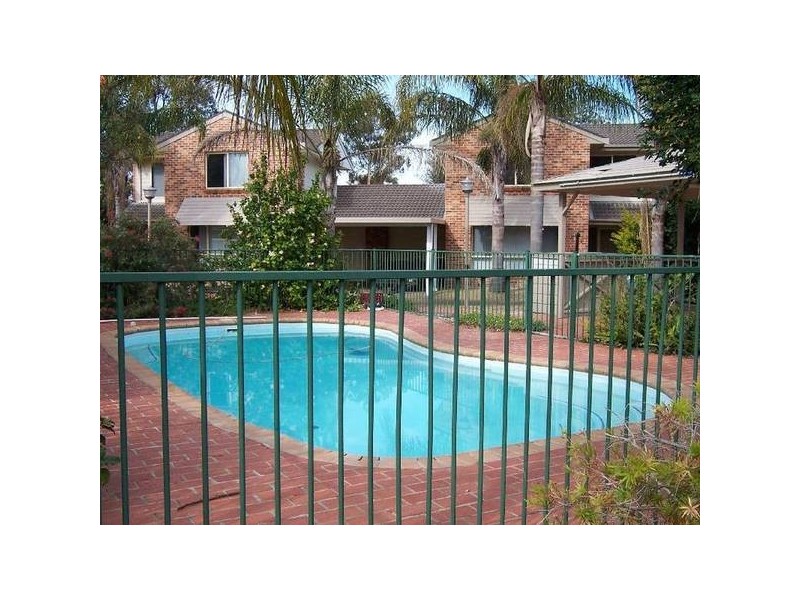8/15 HASTINGS DRIVE, Raymond Terrace NSW 2324